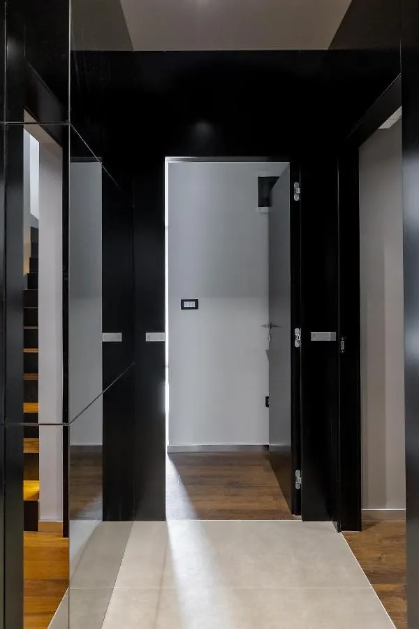 Apartment Roof 69 Rooms Split Croatia